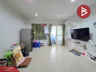 出售 2 卧室 联排别墅 在 Si Racha, Chon Buri