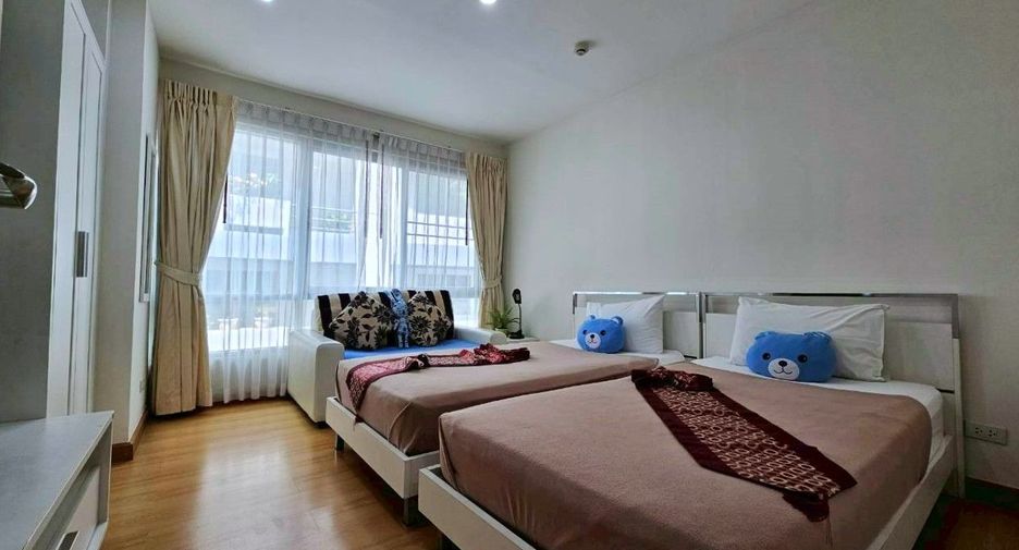 Apartamento con servicios en alquiler de 2 habitaciones en Khlong Toei, Bangkok
