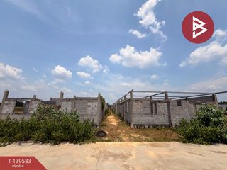 For sale land in Si Maha Phot, Prachin Buri