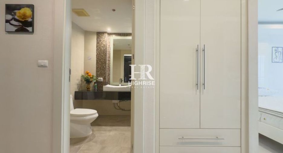 For sale 1 bed condo in Pratumnak, Pattaya