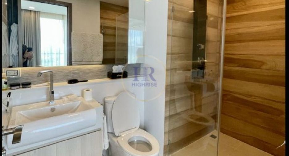 Condo en venta de 3 habitaciones en Sattahip, Chonburi