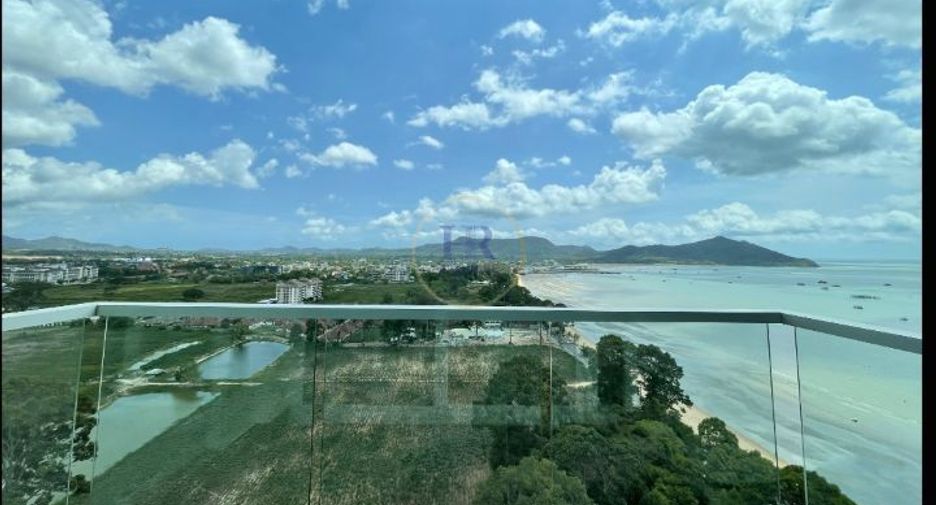 Condo en venta de 3 habitaciones en Sattahip, Chonburi