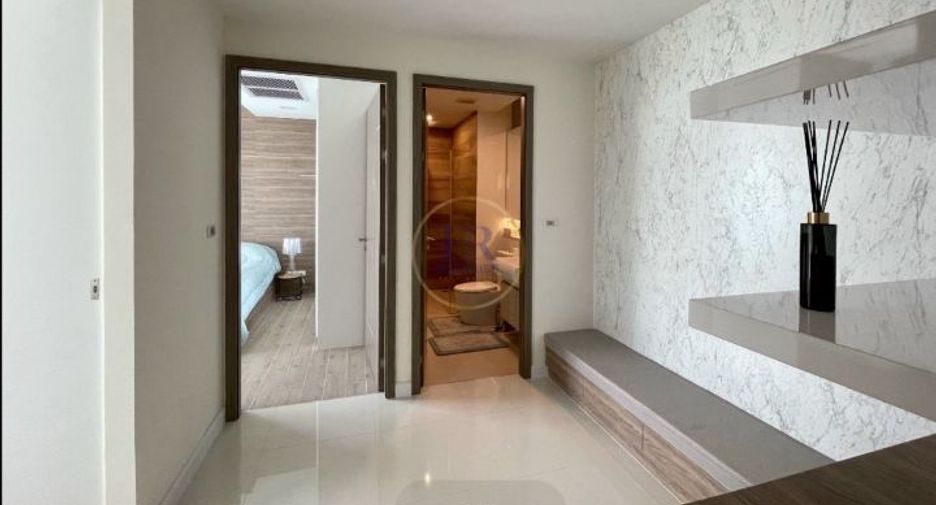Condo en venta de 3 habitaciones en Sattahip, Chonburi