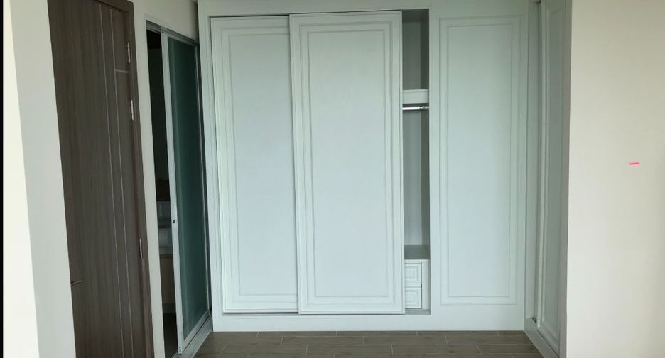 Продажа 2 спальни кондо в Саттахип, Чонбури