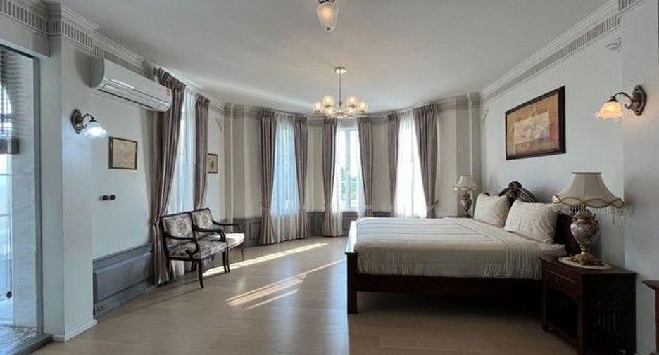 Casa en alquiler y en venta de 3 habitaciones en Min Buri, Bangkok