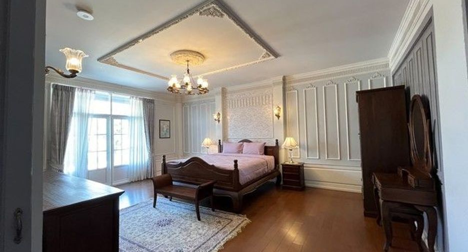 Casa en alquiler y en venta de 3 habitaciones en Min Buri, Bangkok