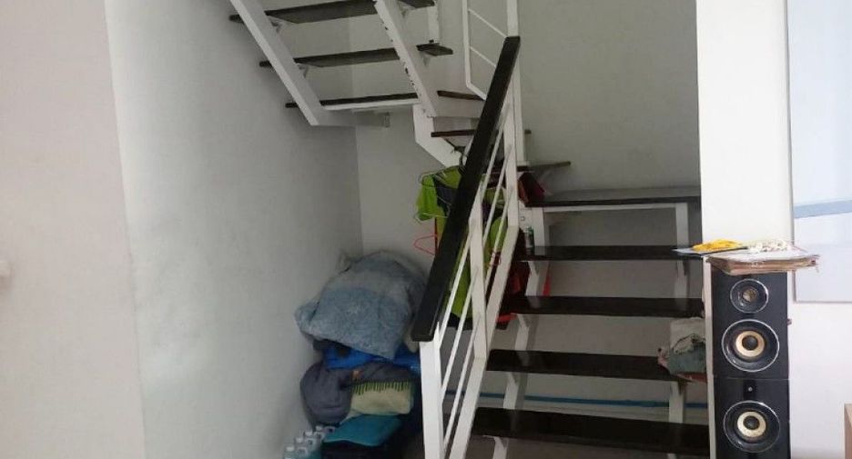 For sale 3 bedrooms townhouse in Mueang Samut Prakan, Samut Prakan