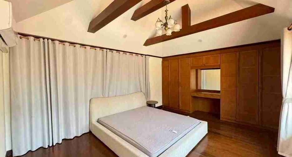 For sale 5 bedrooms villa in South Pattaya, Pattaya