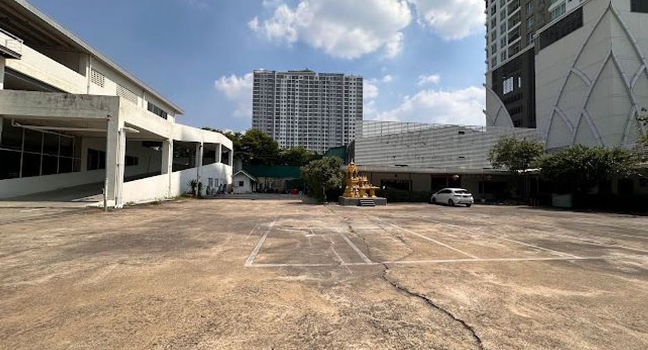 For sale land in Sathon, Bangkok