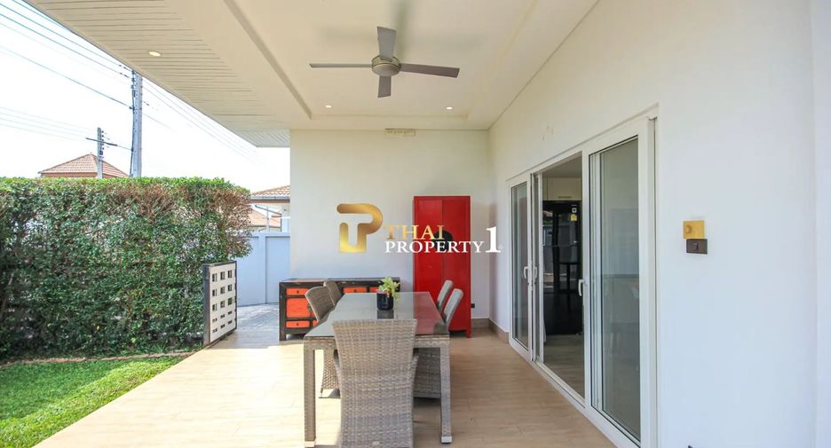 For sale 3 bedrooms villa in Hua Hin, Prachuap Khiri Khan