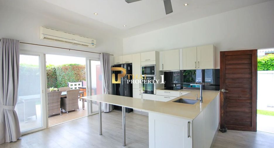 For sale 3 bedrooms villa in Hua Hin, Prachuap Khiri Khan