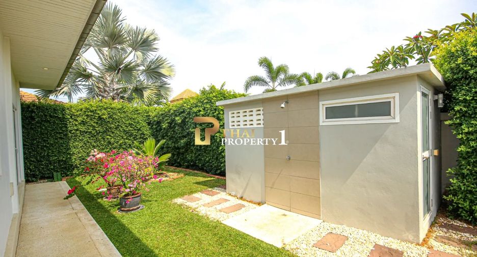 For sale 3 bedrooms villa in Hua Hin, Prachuap Khiri Khan