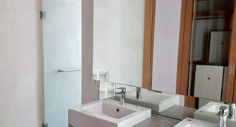Wohnung zur Miete mit 3 Zimmer in Khlong Toei, Bangkok