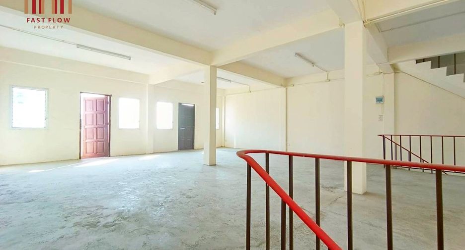 For sale retail Space in Mueang Pathum Thani, Pathum Thani