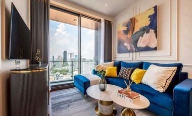 Condo en alquiler y en venta de 1 habitaciones en Watthana, Bangkok