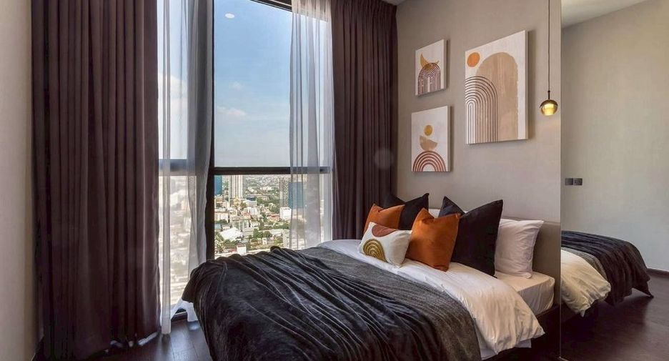 For rent 3 bedrooms condo in Watthana, Bangkok