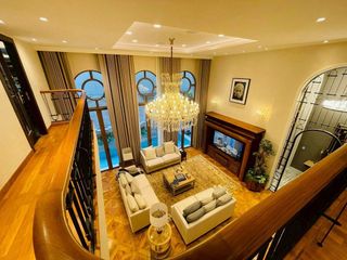 ให้เช่า และ ขาย 4 ห้องนอน บ้านเดี่ยว ใน วัฒนา, กรุงเทพฯ