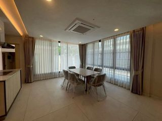 ให้เช่า 2 ห้องนอน บ้านเดี่ยว ใน วัฒนา, กรุงเทพฯ