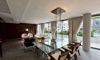 For rent 3 bedrooms condo in Watthana, Bangkok