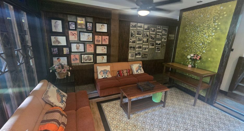 For rent 5 bedrooms house in Mueang Chiang Mai, Chiang Mai
