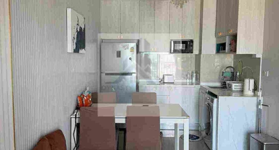 For rent 2 bedrooms condo in Central Pattaya, Pattaya