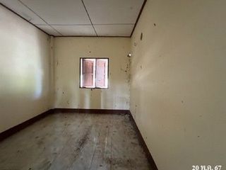 Almacén en venta de 1 habitaciones en Chae Hom, Lampang