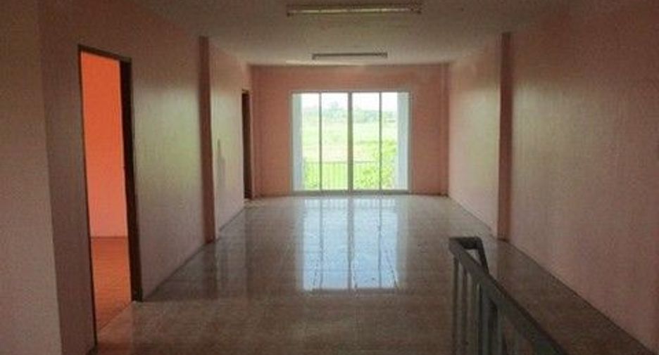 For sale 1 bed retail Space in Chae Hom, Lampang