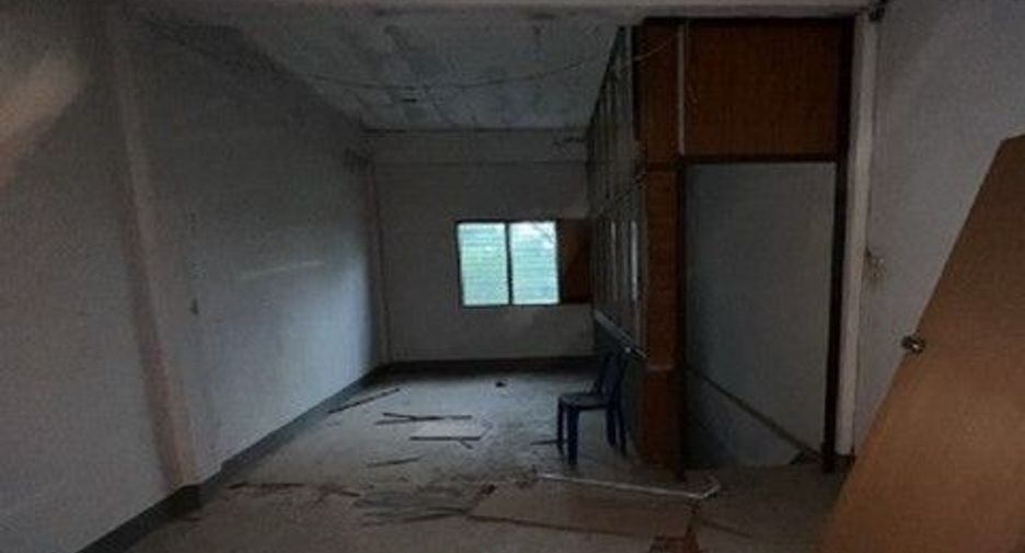 For sale 1 bed retail Space in Chae Hom, Lampang