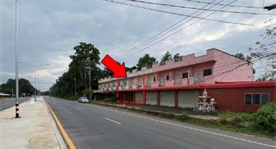 For sale 1 bed retail Space in Chae Hom, Lampang