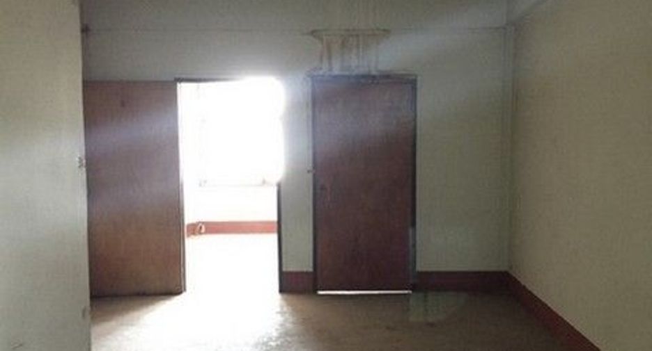 For sale 1 bed retail Space in Chae Hom, Lampang