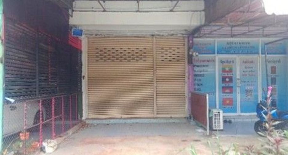 For sale 1 bed retail Space in Chae Hom, Lampang