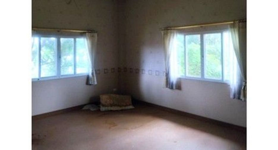 À vendre 1 chambre maison à Chae Hom, Lampang