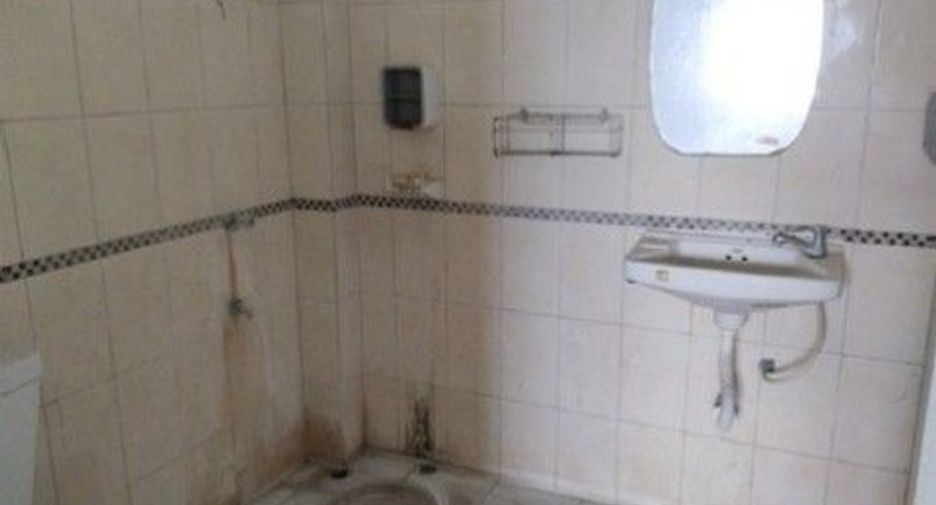 Casa en venta de 1 habitaciones en Chae Hom, Lampang