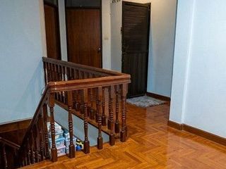 出租 3 卧室 独立屋 在 Din Daeng, 曼谷