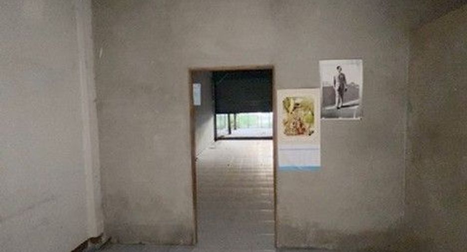 À vendre 1 chambre maison de ville à Chae Hom, Lampang