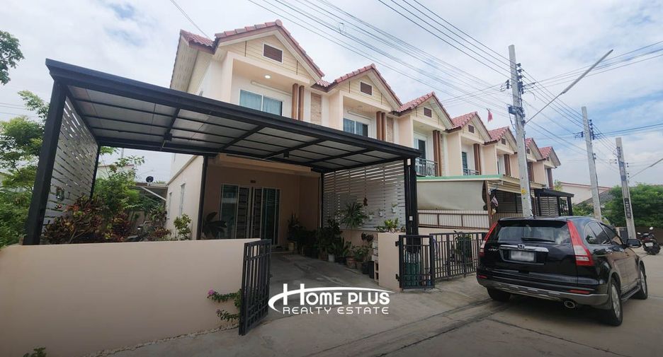 For sale 2 bedrooms townhouse in Phra Samut Chedi, Samut Prakan