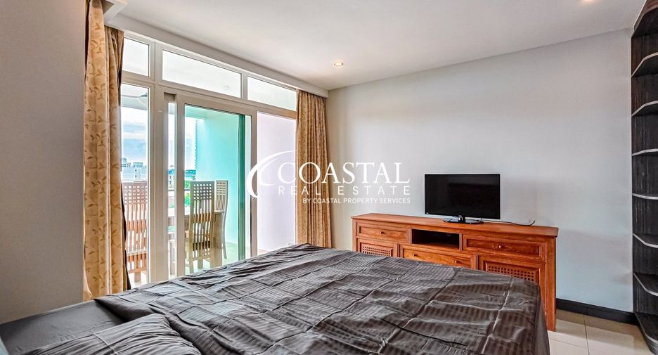 For rent 2 bedrooms condo in Pratumnak, Pattaya