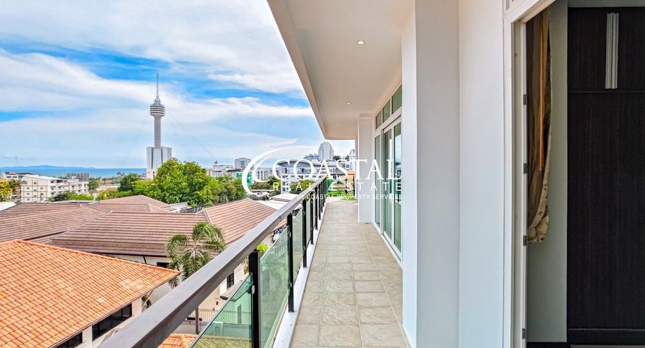 For rent 2 bedrooms condo in Pratumnak, Pattaya