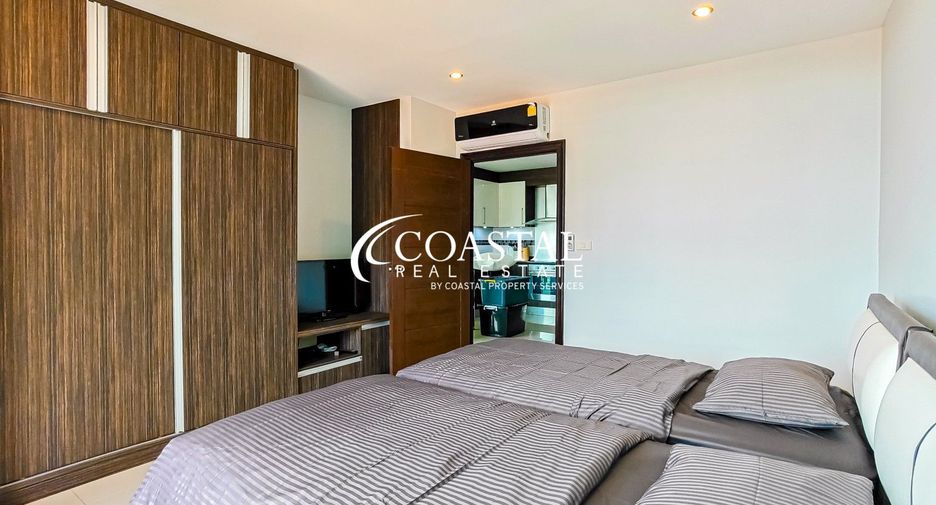 For rent 2 bedrooms condo in Pratumnak, Pattaya