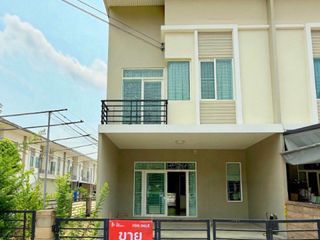 For sale 4 bedrooms townhouse in Bang Sao Thong, Samut Prakan