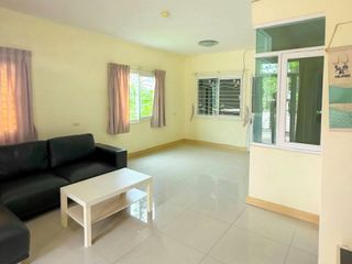 For sale 4 bedrooms townhouse in Bang Sao Thong, Samut Prakan