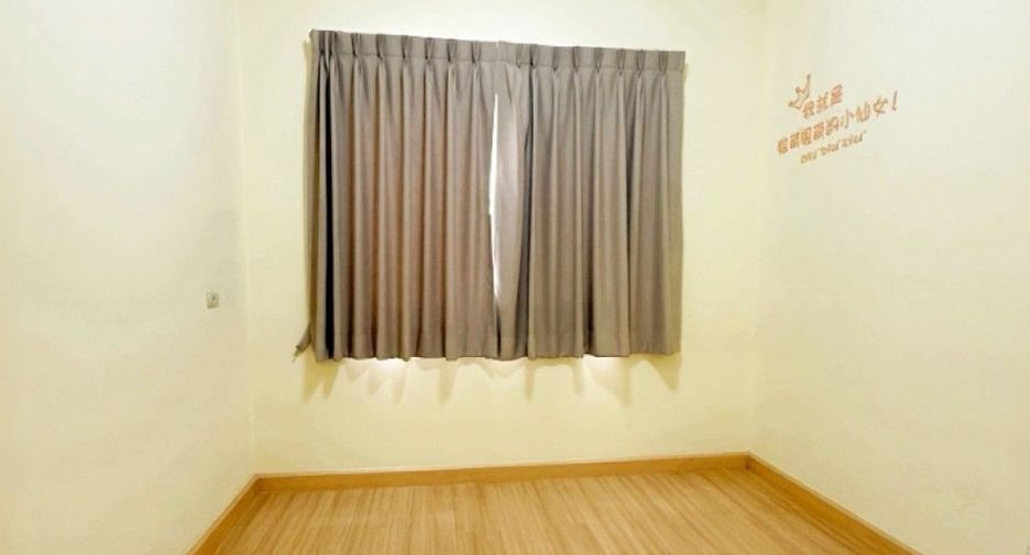 Продажа 4 спальни таунхаус в Bang Sao Thong, Самутпракан