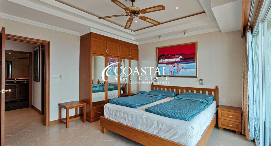 For sale 2 bedrooms condo in Pratumnak, Pattaya