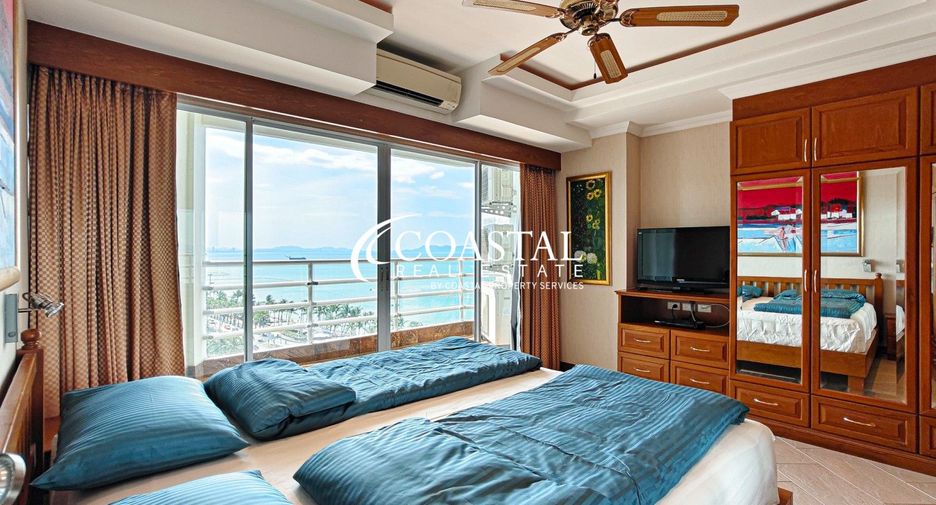 For sale 2 bedrooms condo in Pratumnak, Pattaya