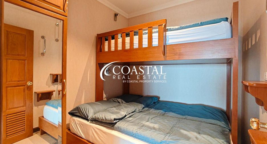 For sale 2 bedrooms condo in Pratumnak, Pattaya