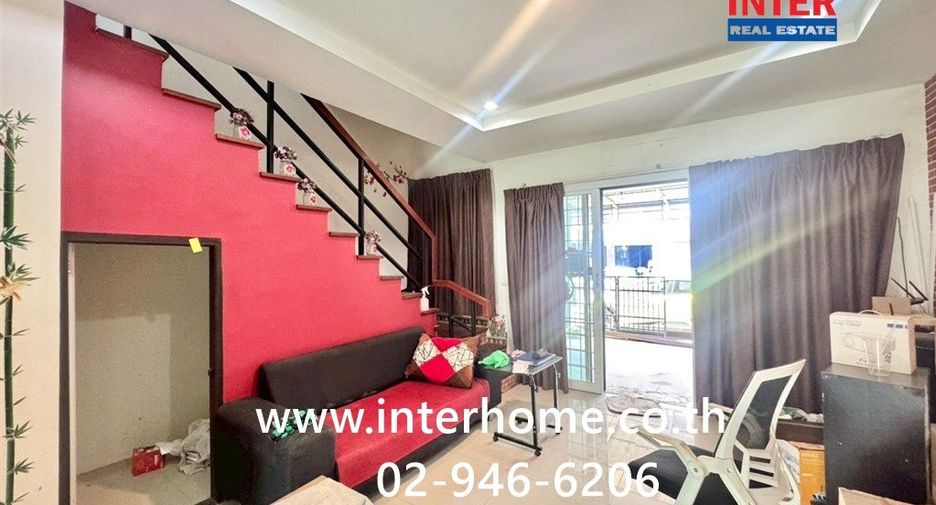 For sale 3 bedrooms townhouse in Bang Khae, Bangkok