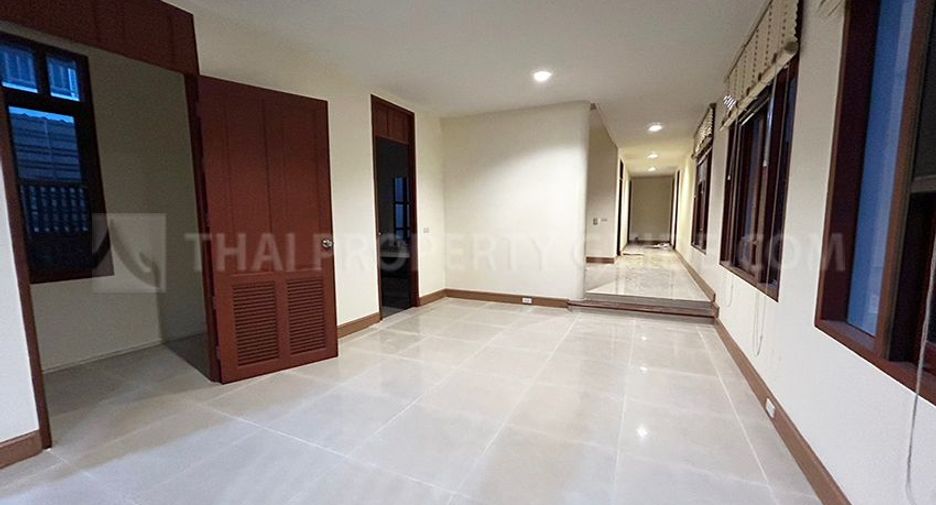 For rent 4 bedrooms house in Suan Luang, Bangkok