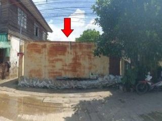 出售 1 卧室 商业空间 在 Sawankhalok, Sukhothai