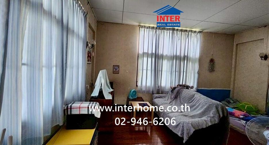 Продажа 3 спальни дом в Щанг Тхонгланг, Бангкок