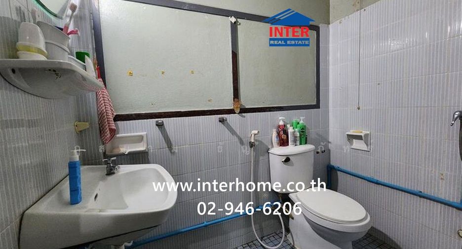 Продажа 3 спальни дом в Щанг Тхонгланг, Бангкок